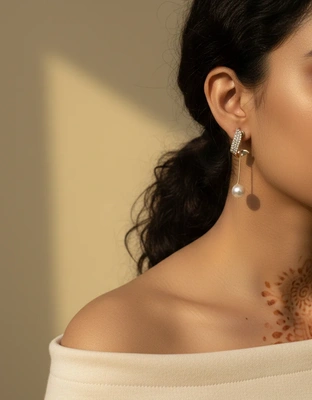 Luna Curve Pearl Drop Earrings