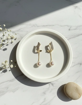 Luna Curve Pearl Drop Earrings