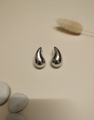 Silver Teardrop Earrings