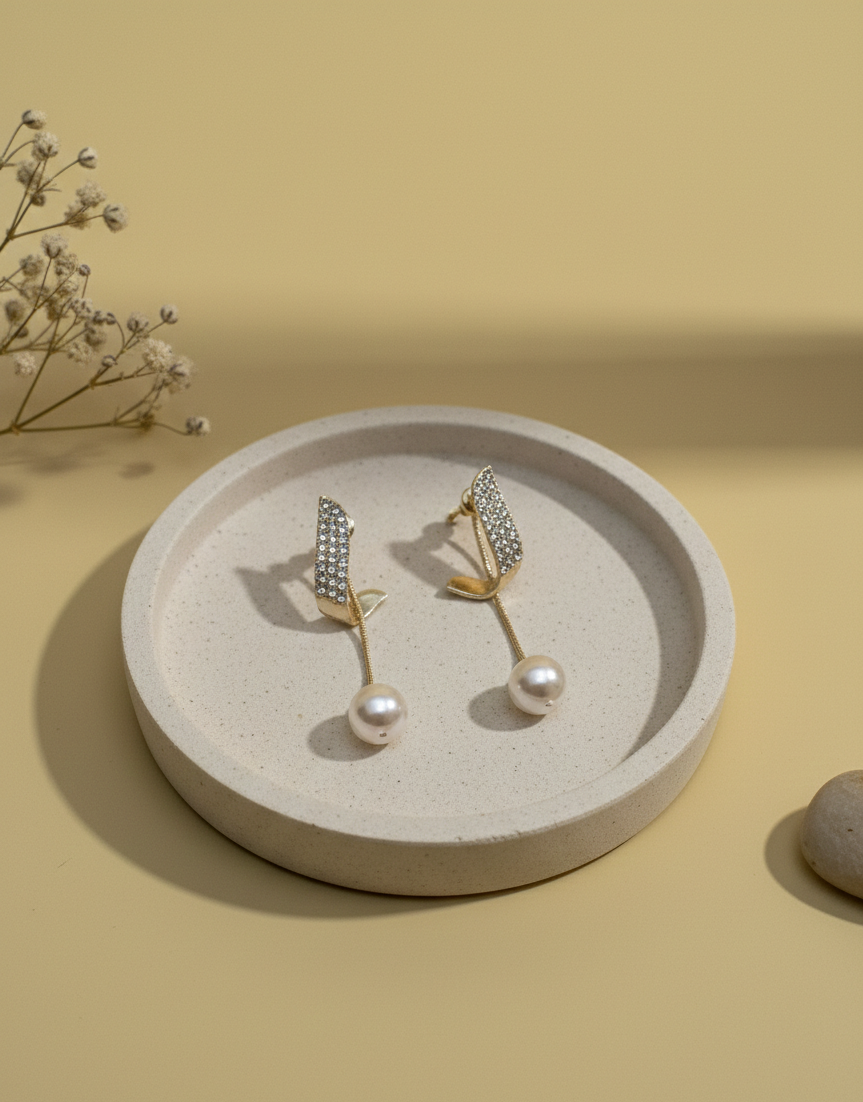 Luna Curve Pearl Drop Earrings