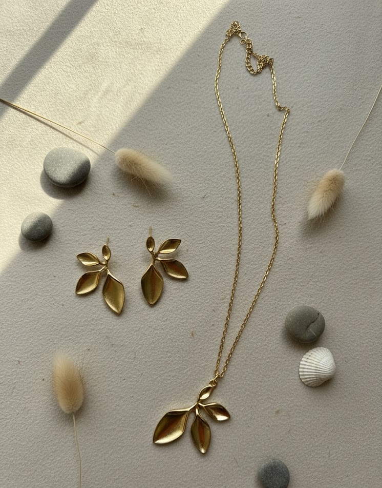 Gold Leaf Necklace & Earring Set